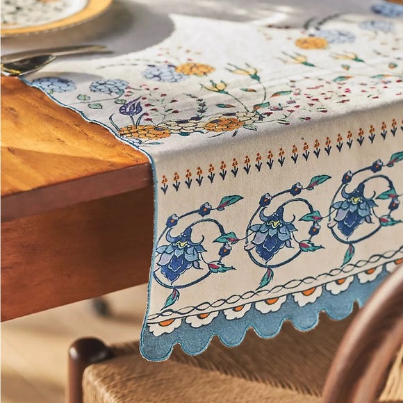Anthropologie 90” X 16” cotton Betul table runner NWT - Picture 1 of 8